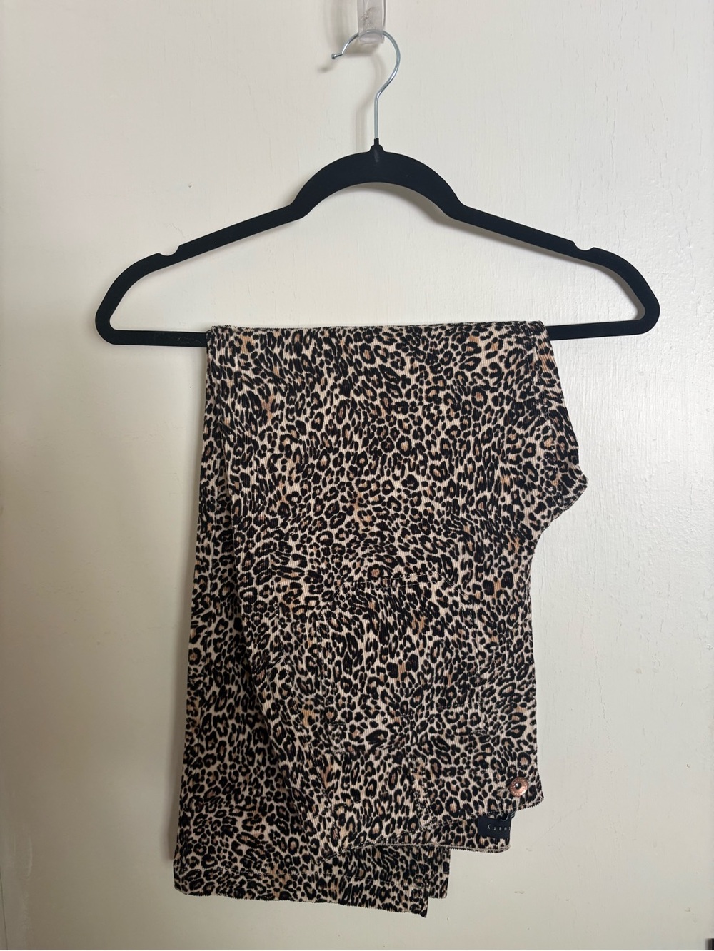Sanctuary Leopard Print Slim Straight leg style - Beige & Black